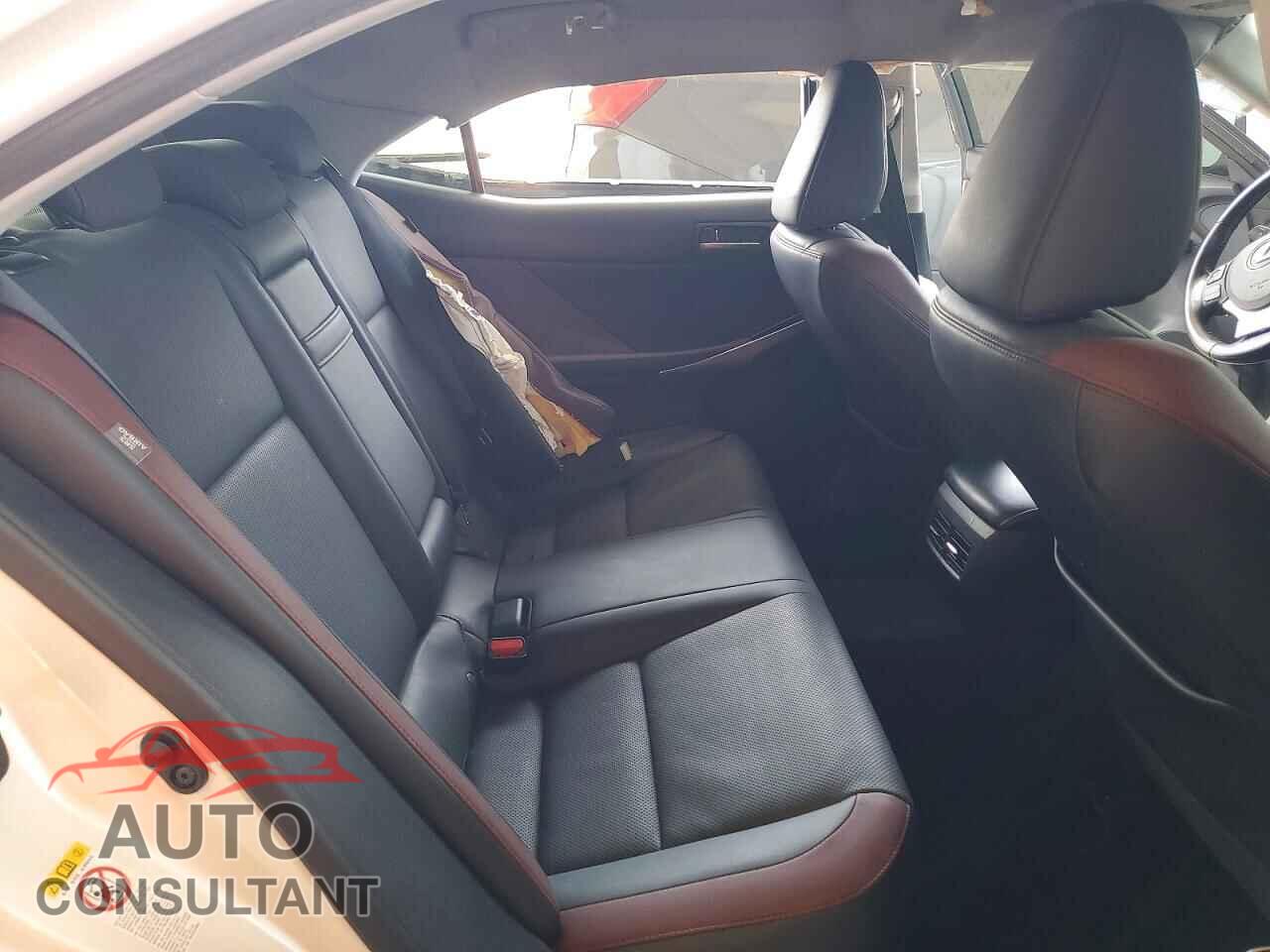 LEXUS IS 2017 - JTHBA1D28H5060242