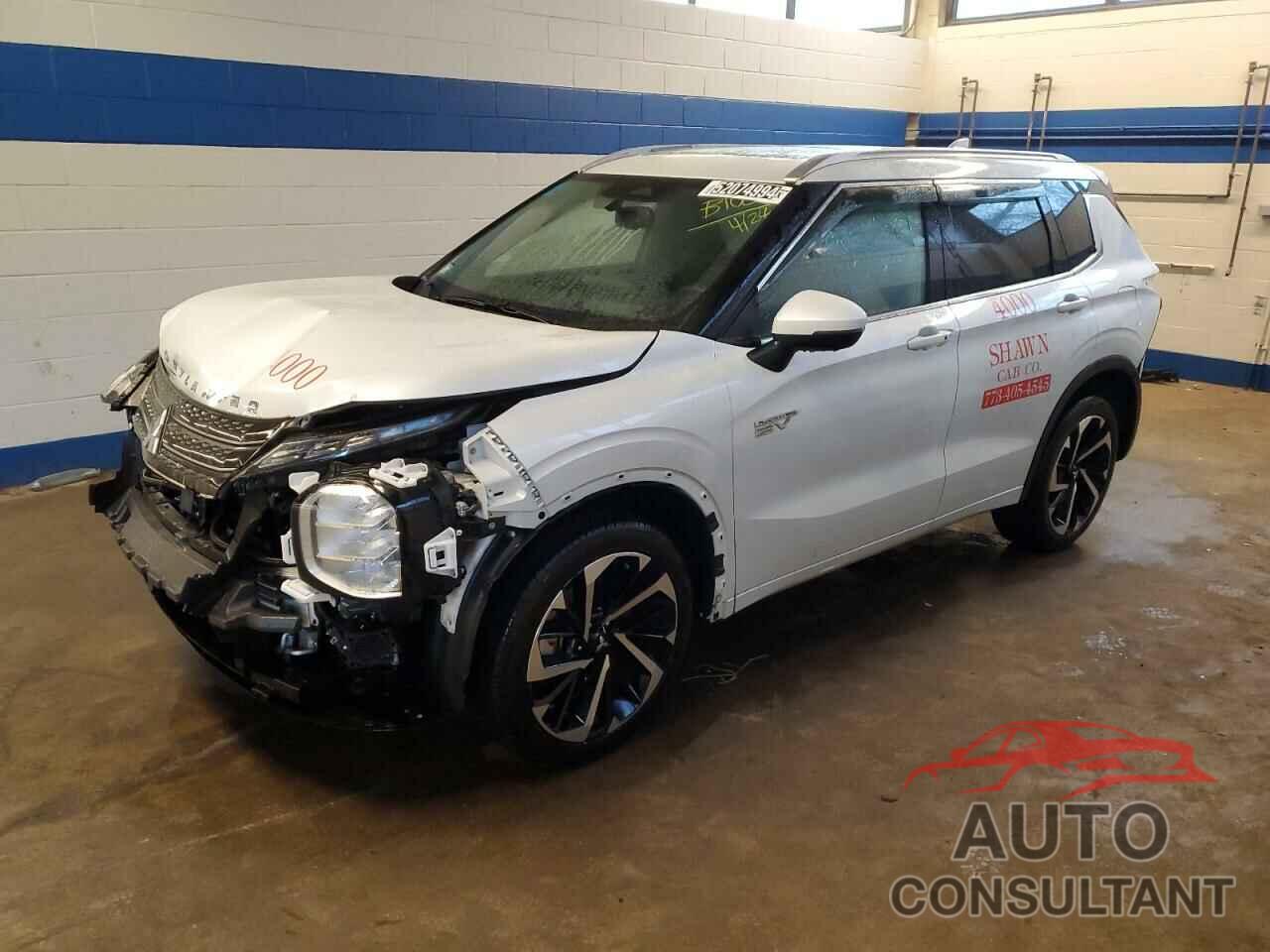 MITSUBISHI OUTLANDER 2023 - JA4T5VA92PZ033235