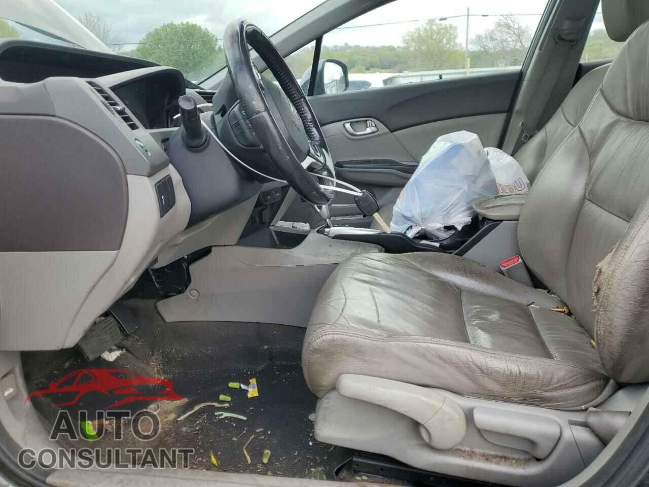 HONDA CIVIC 2012 - 2HGFB2F99CH505980