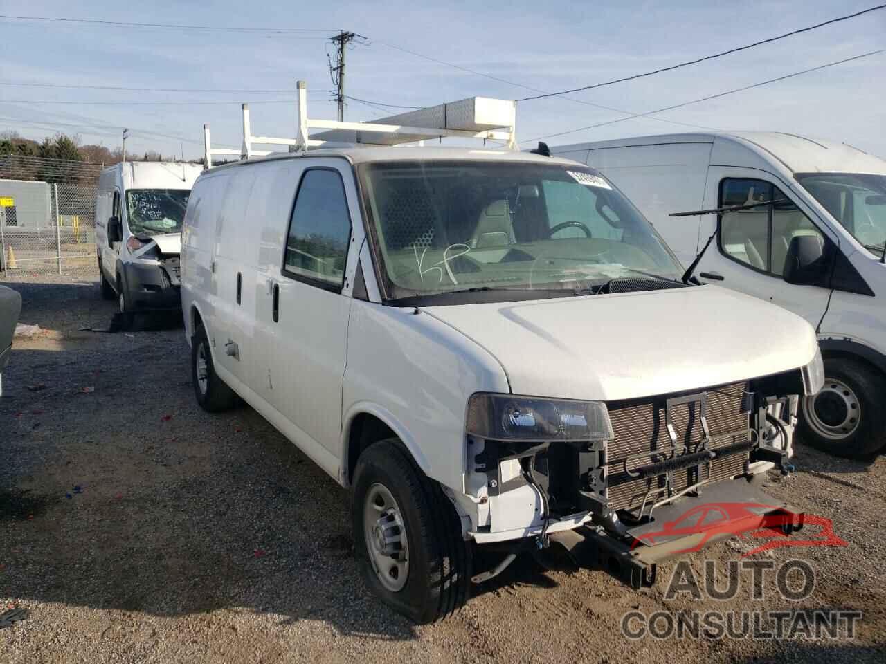 CHEVROLET EXPRESS 2018 - 1GCWGAFG7J1338216