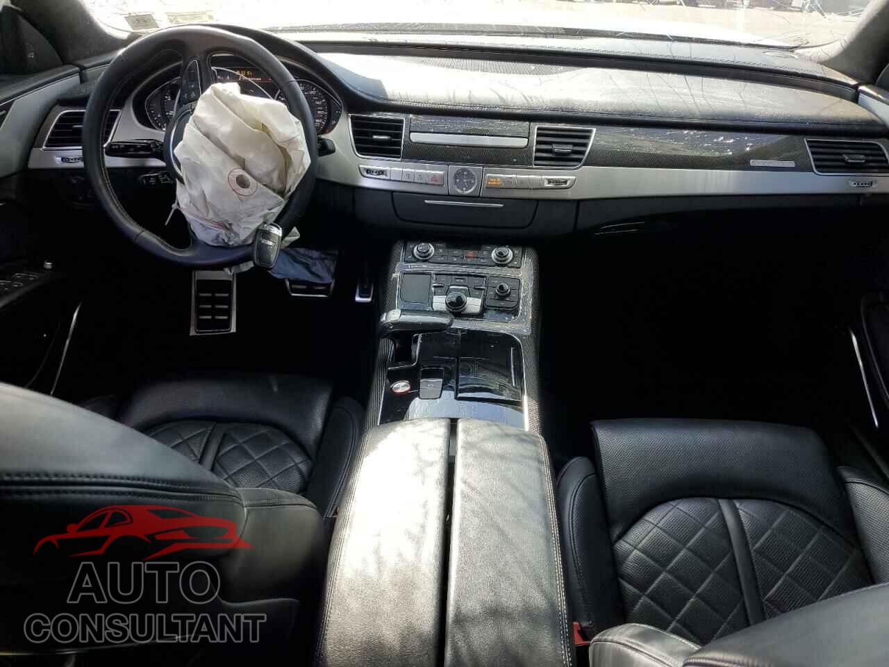 AUDI S8 2014 - WAUD2AFD3EN005289