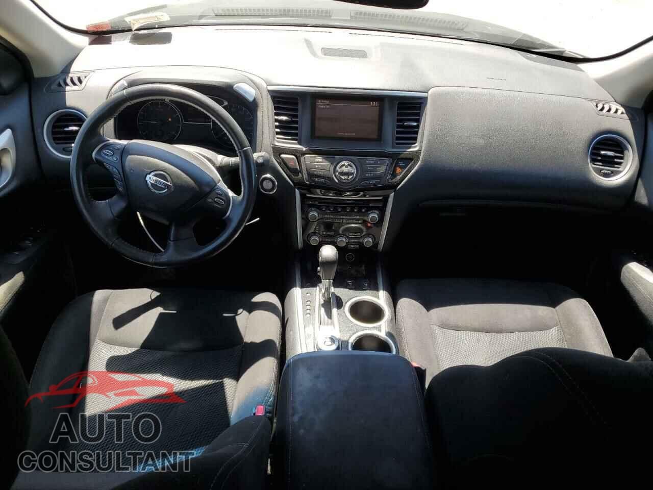 NISSAN PATHFINDER 2016 - 5N1AR2MM3GC619702