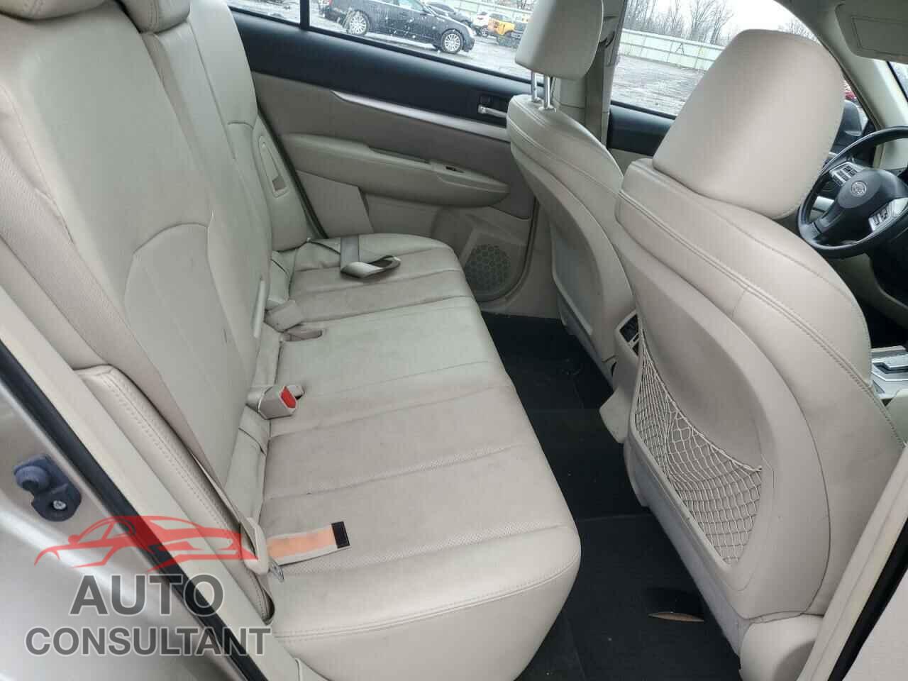 SUBARU OUTBACK 2014 - 4S4BRBAC4E3290005