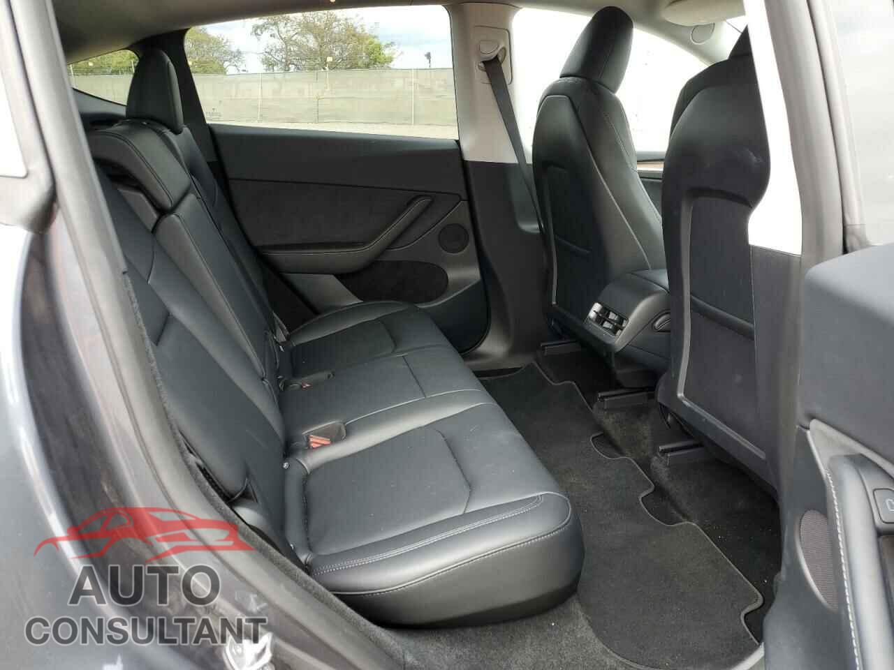 TESLA MODEL Y 2023 - 7SAYGDEEXPF857337