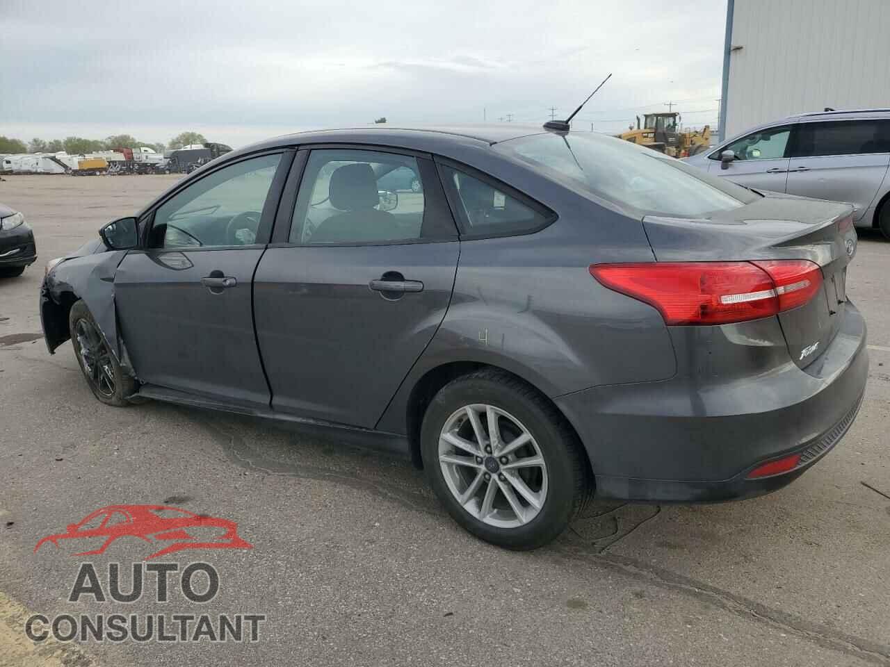 FORD FOCUS 2018 - 1FADP3F29JL259972