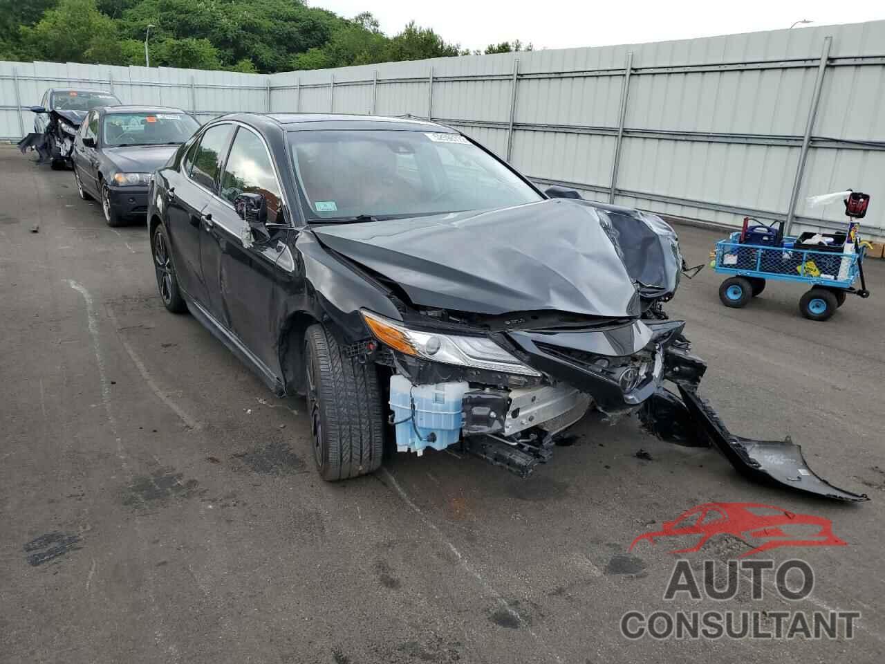 TOYOTA CAMRY 2019 - 4T1B61HK6KU697684