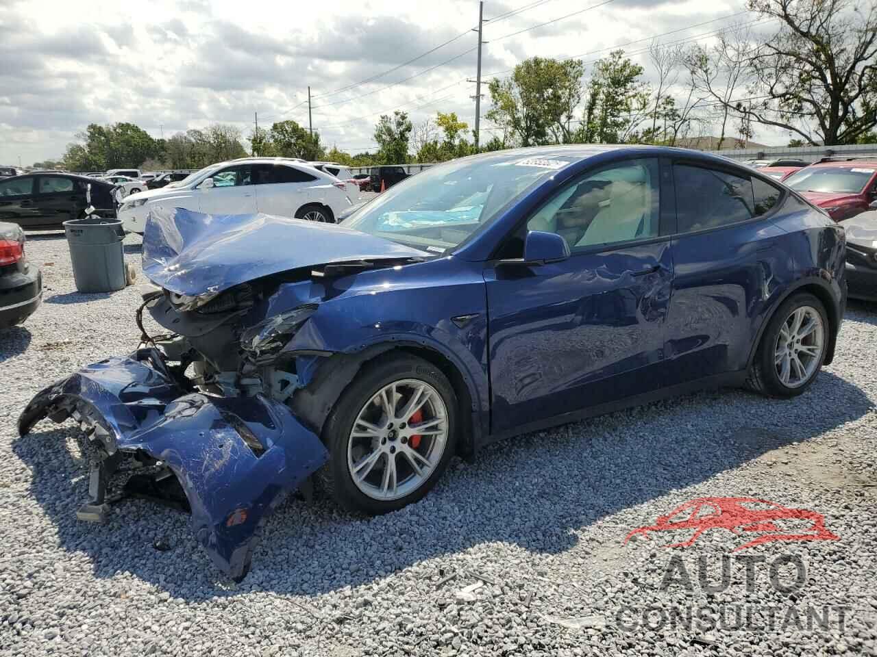 TESLA MODEL Y 2021 - 5YJYGDEF3MF140909