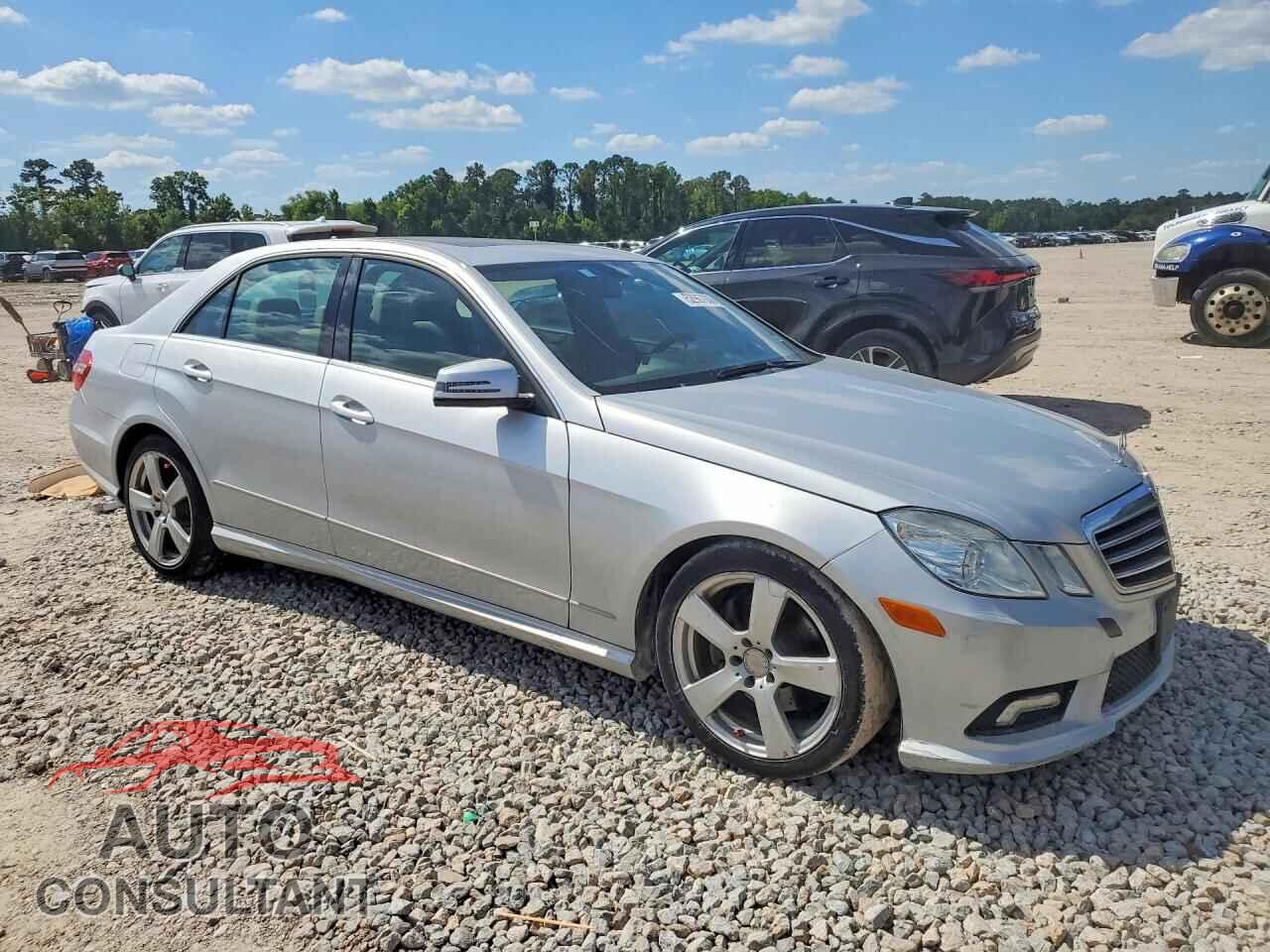 MERCEDES-BENZ E-CLASS 2011 - WDDHF5GB4BA456026