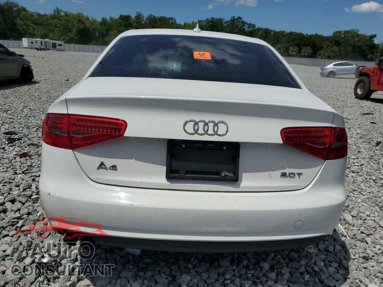 AUDI A4 2013 - WAUAFAFL7DA187129