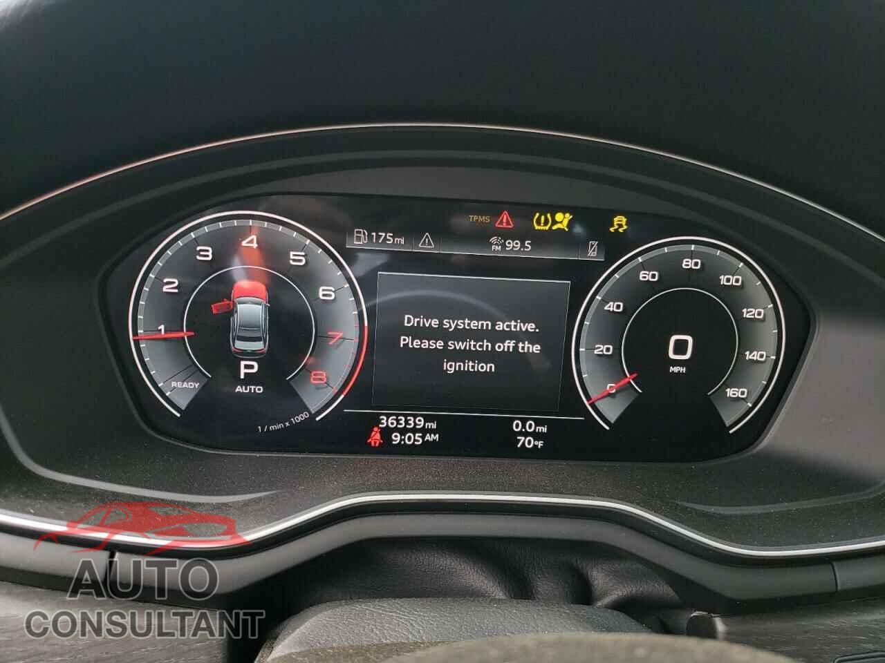 AUDI A4 2022 - WAUEAAF48NN011435