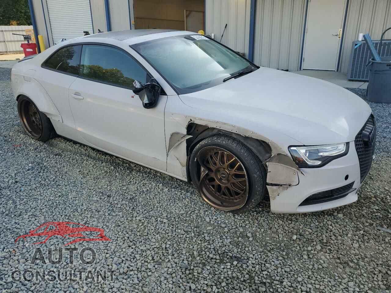 AUDI A5 2014 - WAURFAFR9EA029044