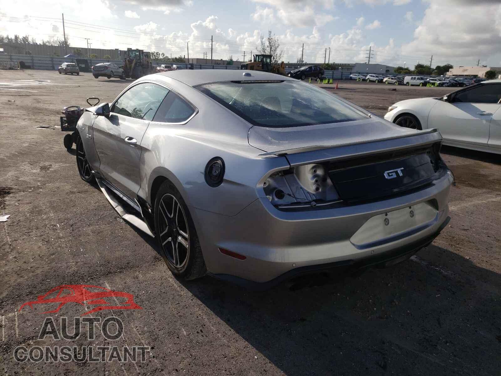 FORD MUSTANG 2020 - 1FA6P8CF8L5119139