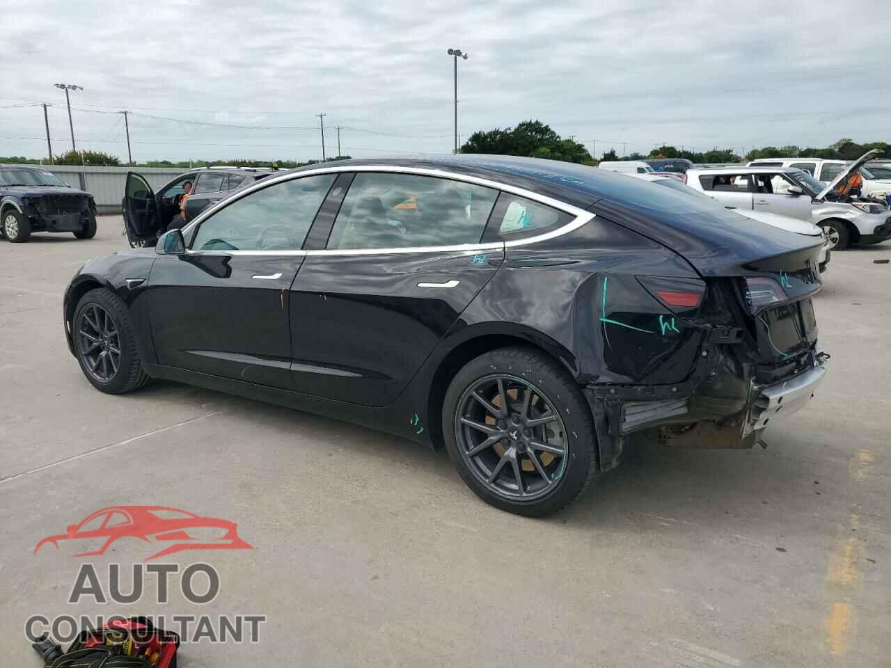 TESLA MODEL 3 2019 - 5YJ3E1EA7KF415620