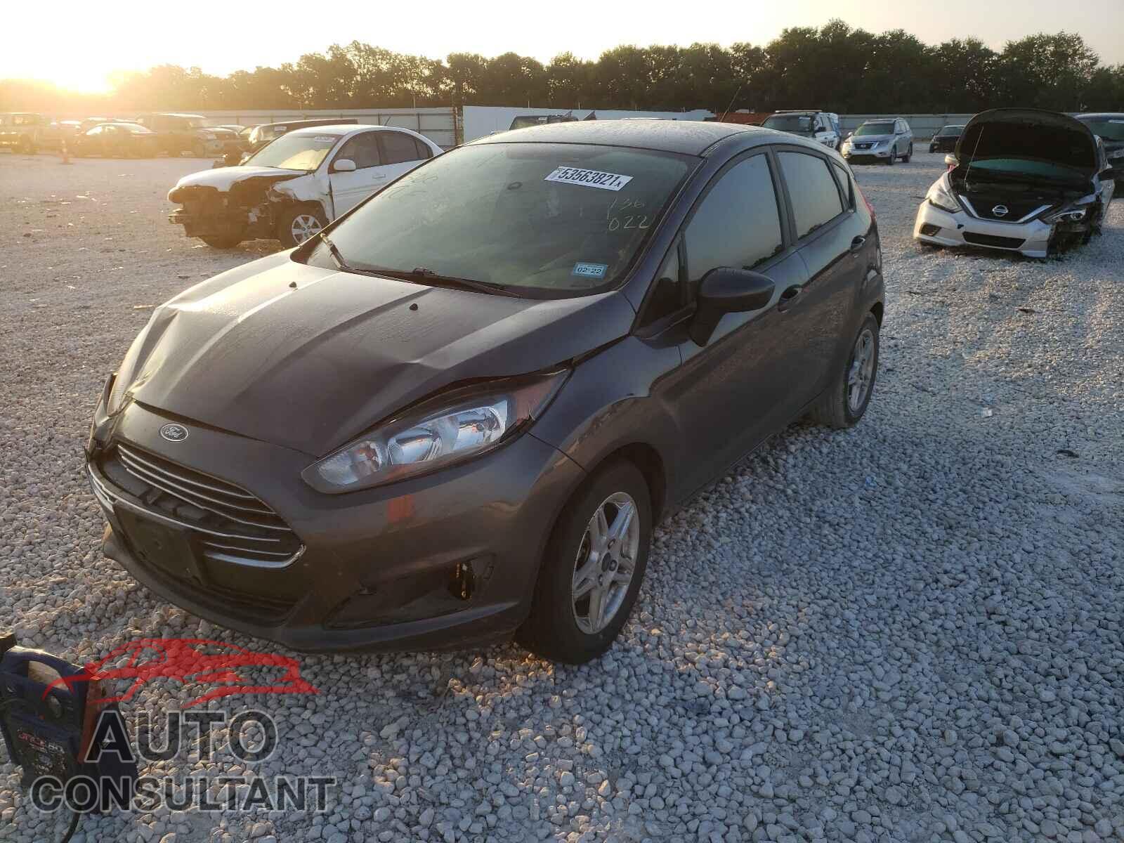 FORD FIESTA 2017 - 3FADP4EJ2HM136022