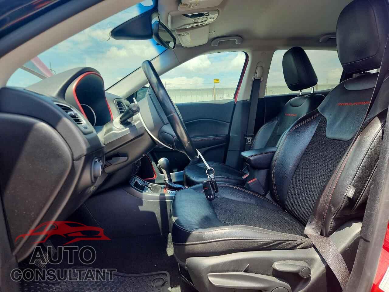 JEEP COMPASS 2020 - 3C4NJDDB3LT177378