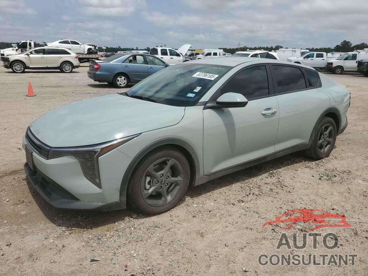 KIA K4 LX 2025 - 3KPFT4DE3SE008957