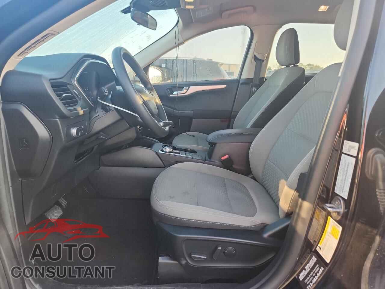 FORD ESCAPE 2020 - 1FMCU0G61LUA75195