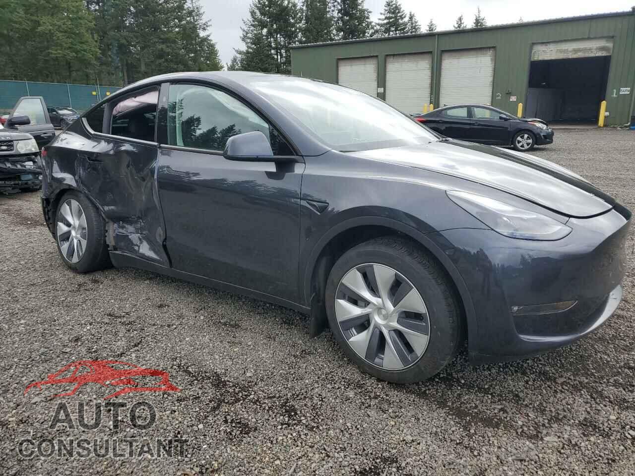 TESLA MODEL Y 2024 - 7SAYGDEE3RF072919