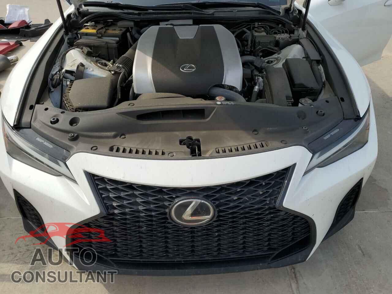 LEXUS IS 2021 - JTHGZ1B24M5039528
