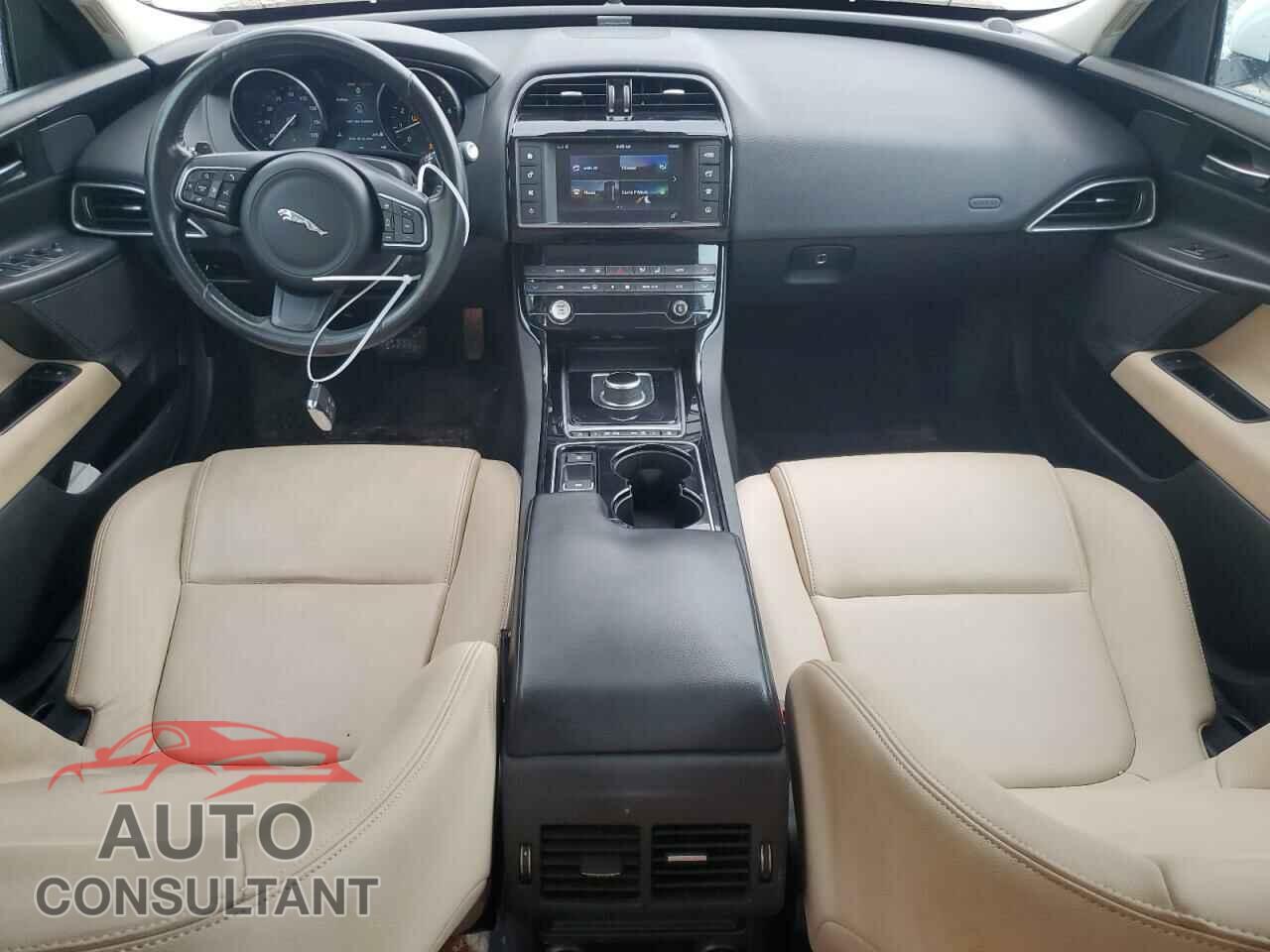 JAGUAR XE 2017 - SAJAR4BG9HA951753