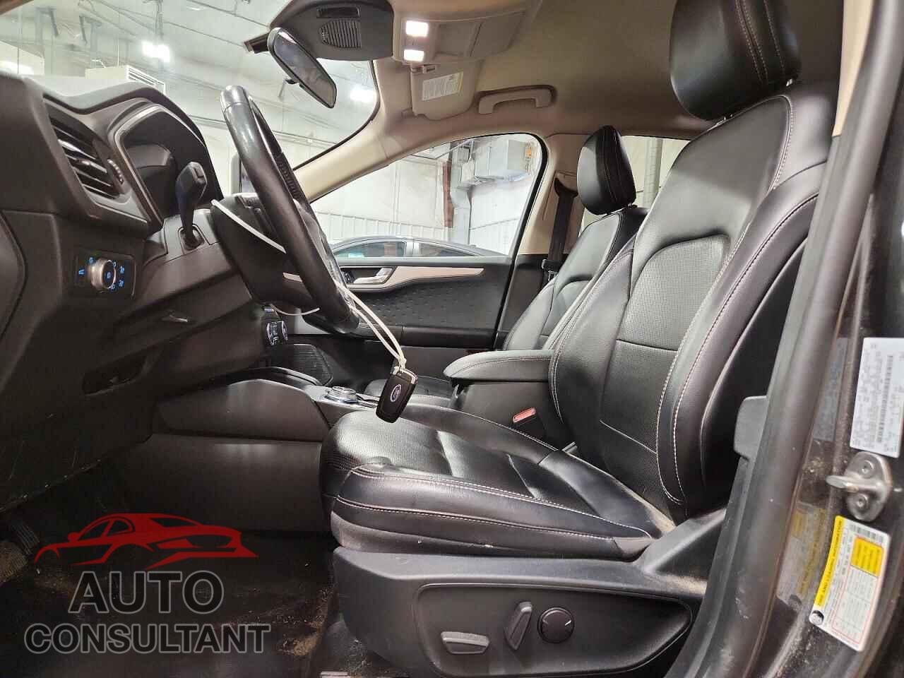 FORD ESCAPE 2020 - 1FMCU9H91LUA74139