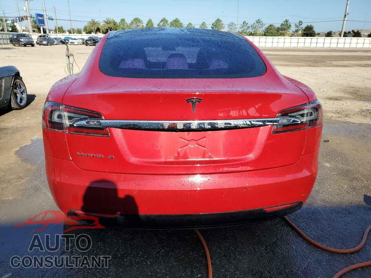 TESLA MODEL S 2016 - 5YJSA1E16GF169657