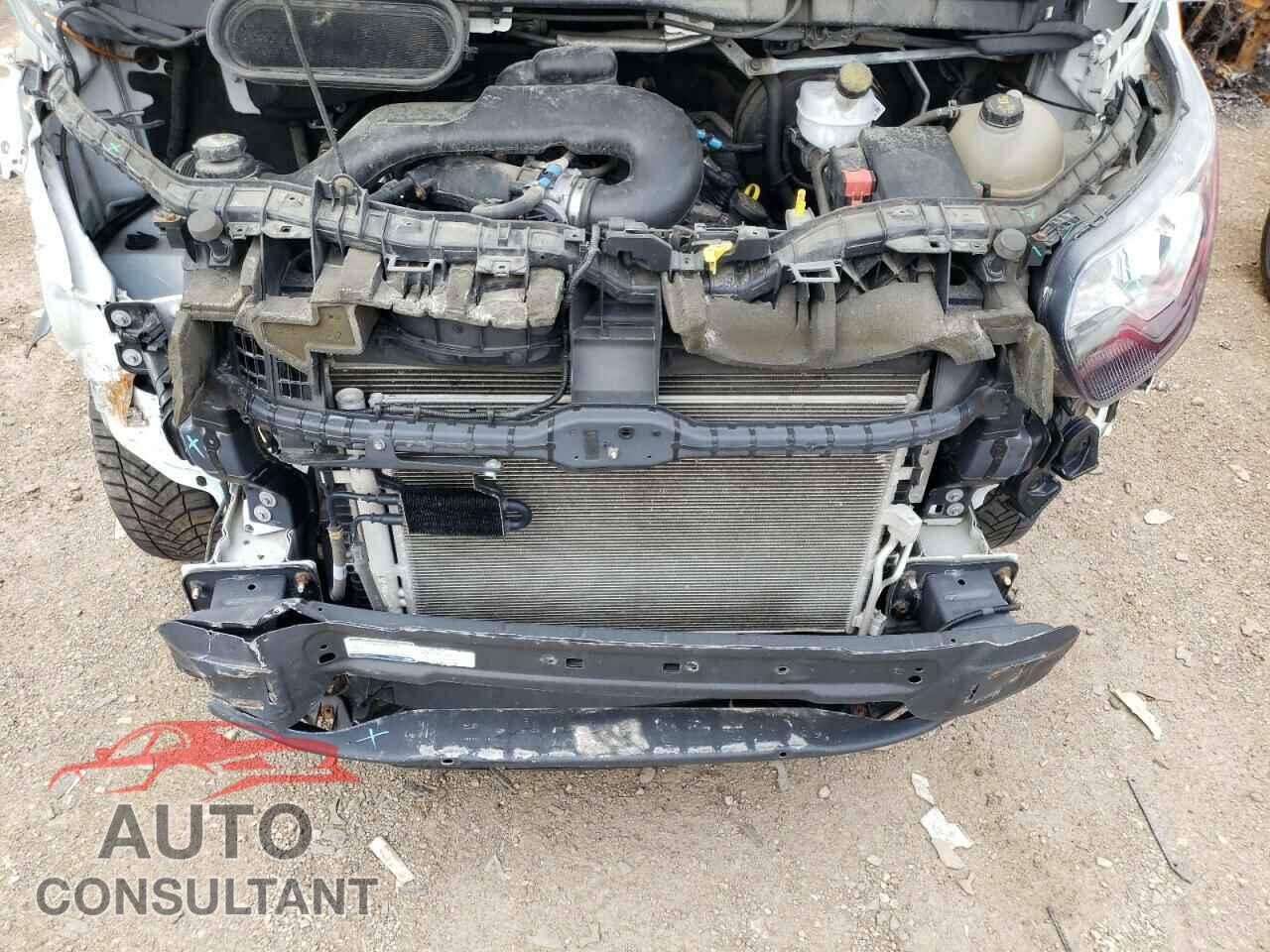 FORD TRANSIT 2017 - 1FTYR2CM3HKA65461