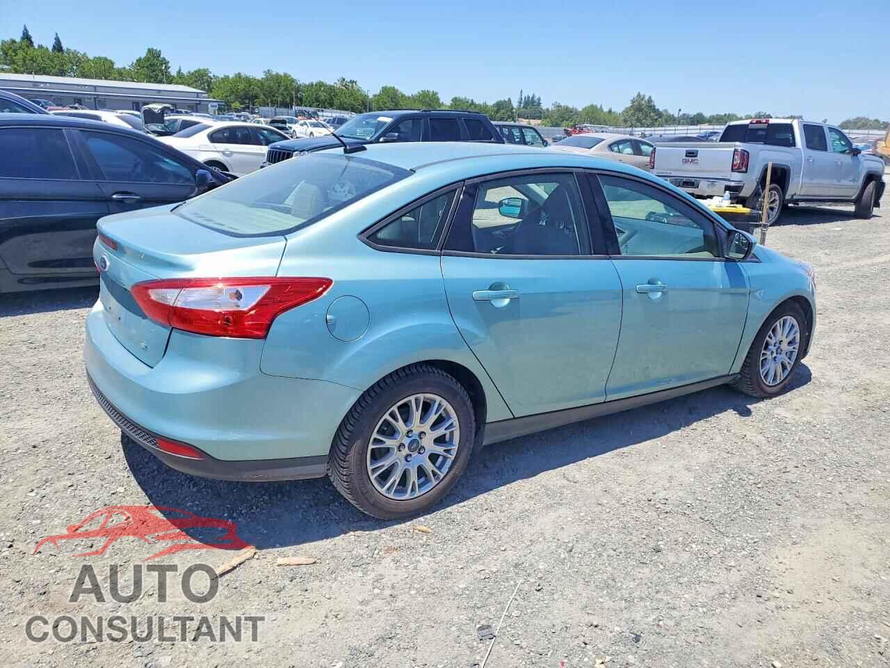 FORD FOCUS 2012 - 1FAHP3F23CL178258