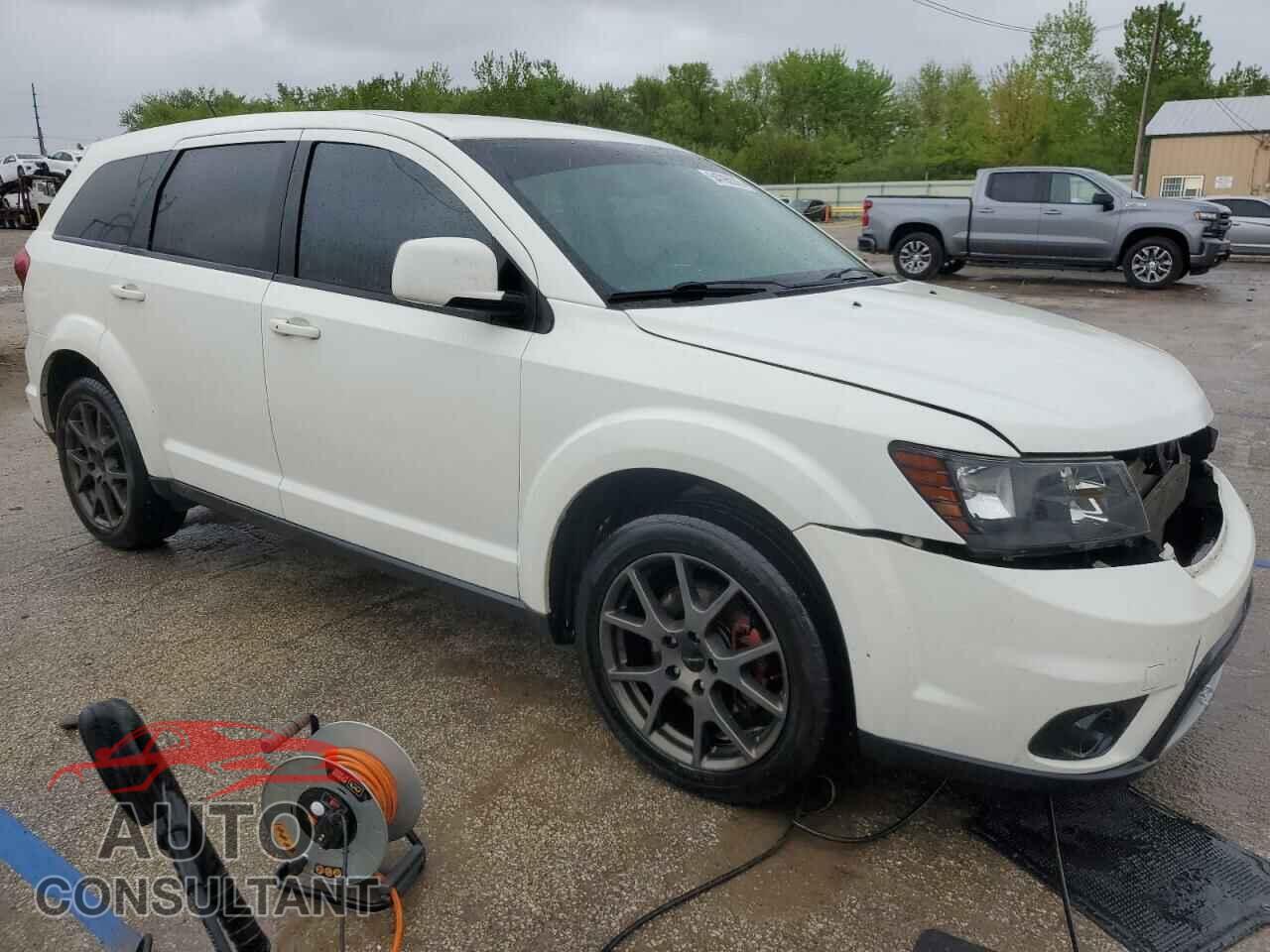 DODGE JOURNEY 2015 - 3C4PDCEG3FT645733