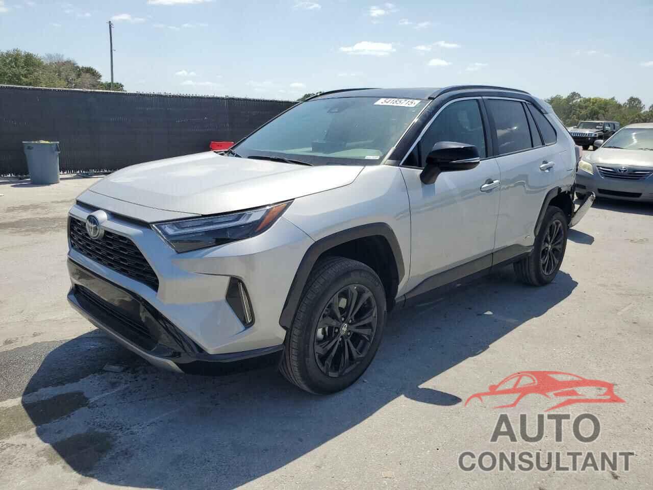 TOYOTA RAV4 2023 - 2T3E6RFV0PW044677