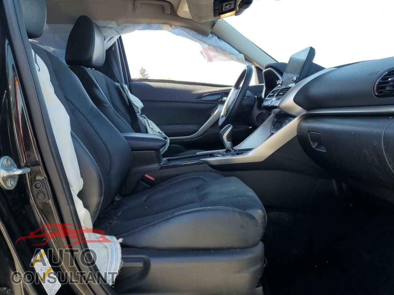 MITSUBISHI ECLIPSE 2023 - JA4ATWAA2PZ000636