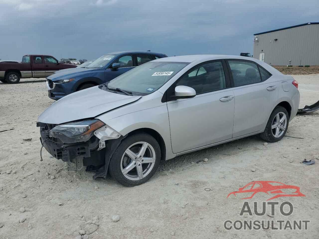 TOYOTA COROLLA 2018 - 5YFBURHE0JP761071