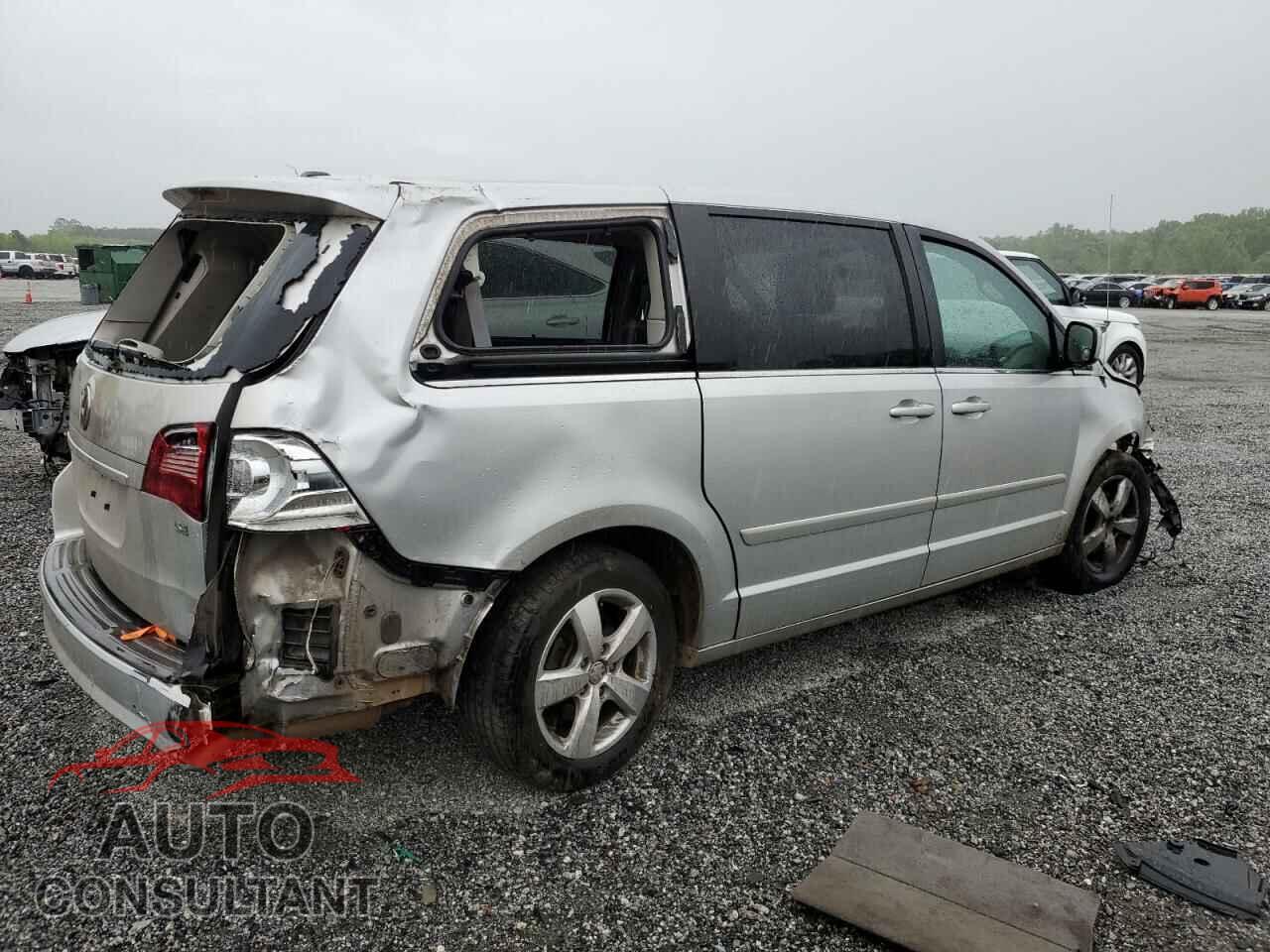 VOLKSWAGEN All Models 2010 - 2V4RW3D13AR333185