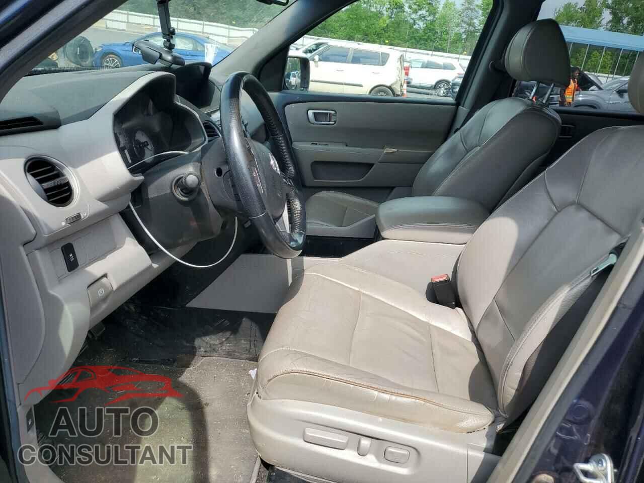 HONDA PILOT 2012 - 5FNYF3H65CB012825