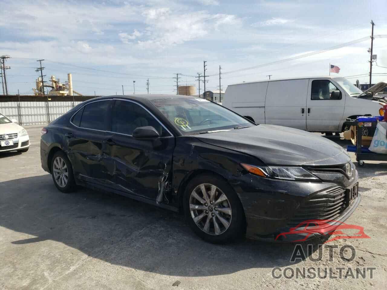 TOYOTA CAMRY 2018 - JTNB11HK2J3013166