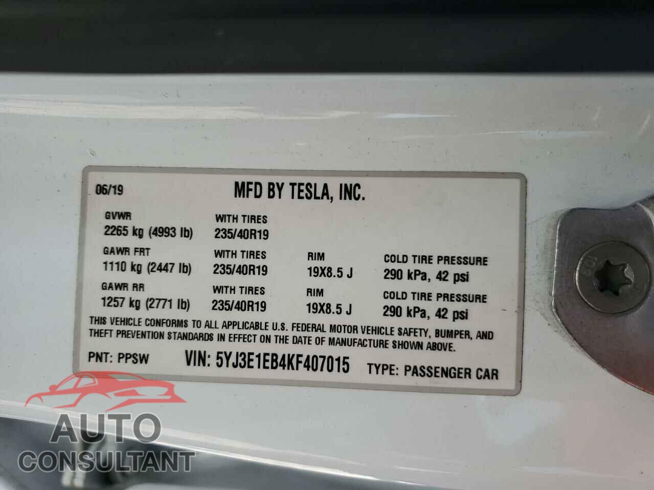 TESLA MODEL 3 2019 - 5YJ3E1EB4KF407015