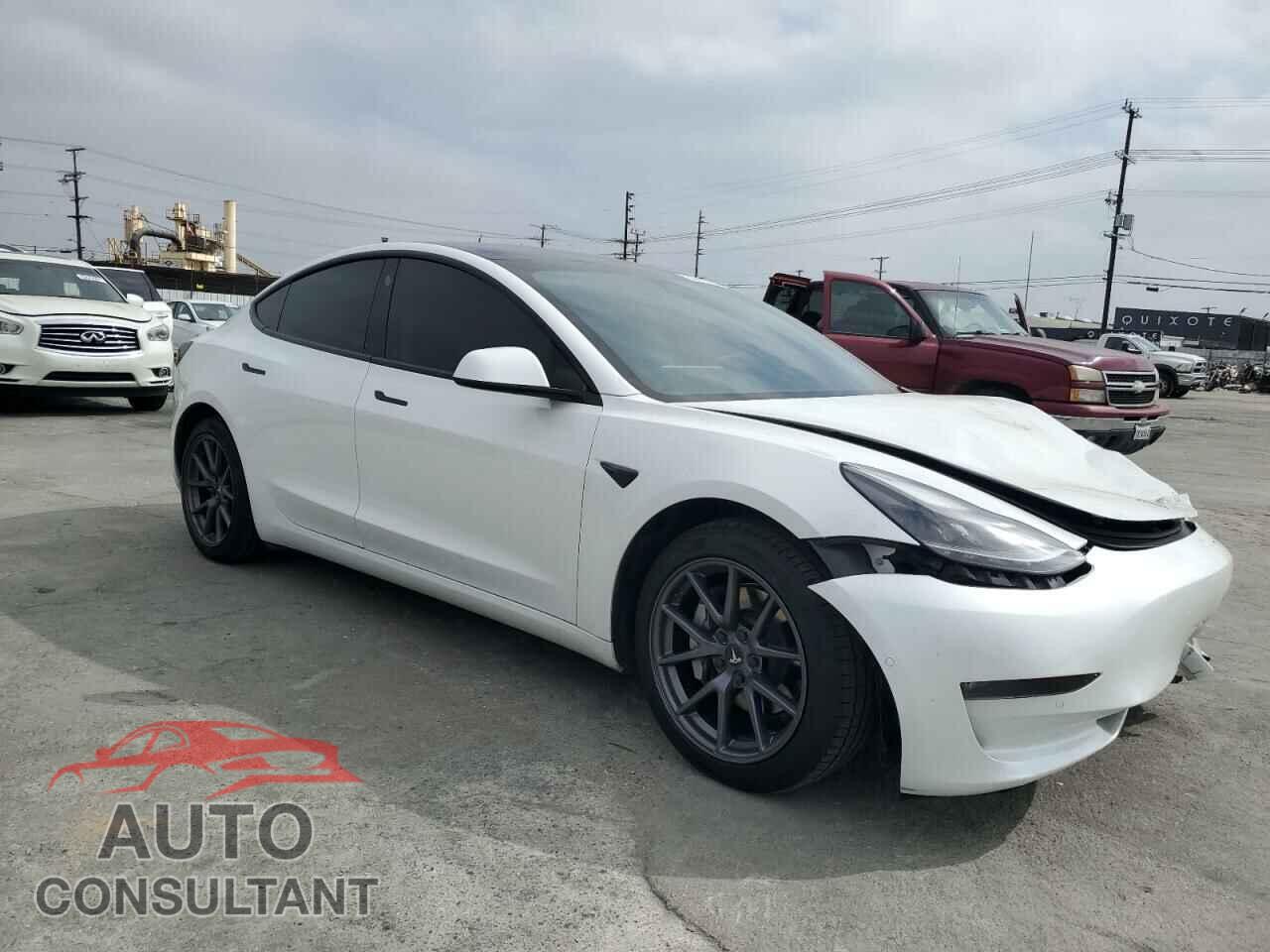 TESLA MODEL 3 2021 - 5YJ3E1EB0MF995935