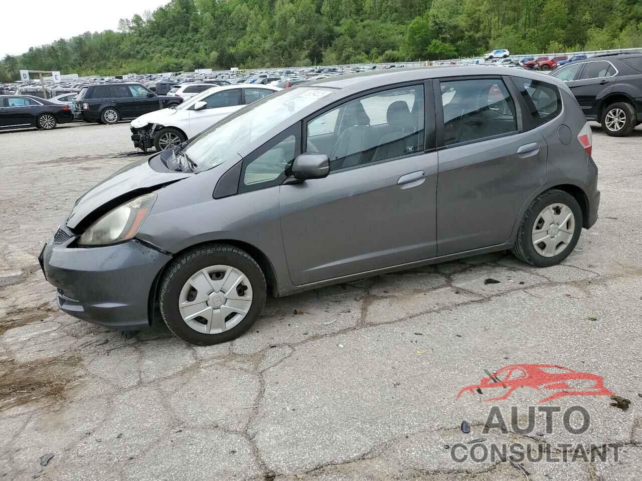 HONDA FIT 2013 - JHMGE8H38DC078946