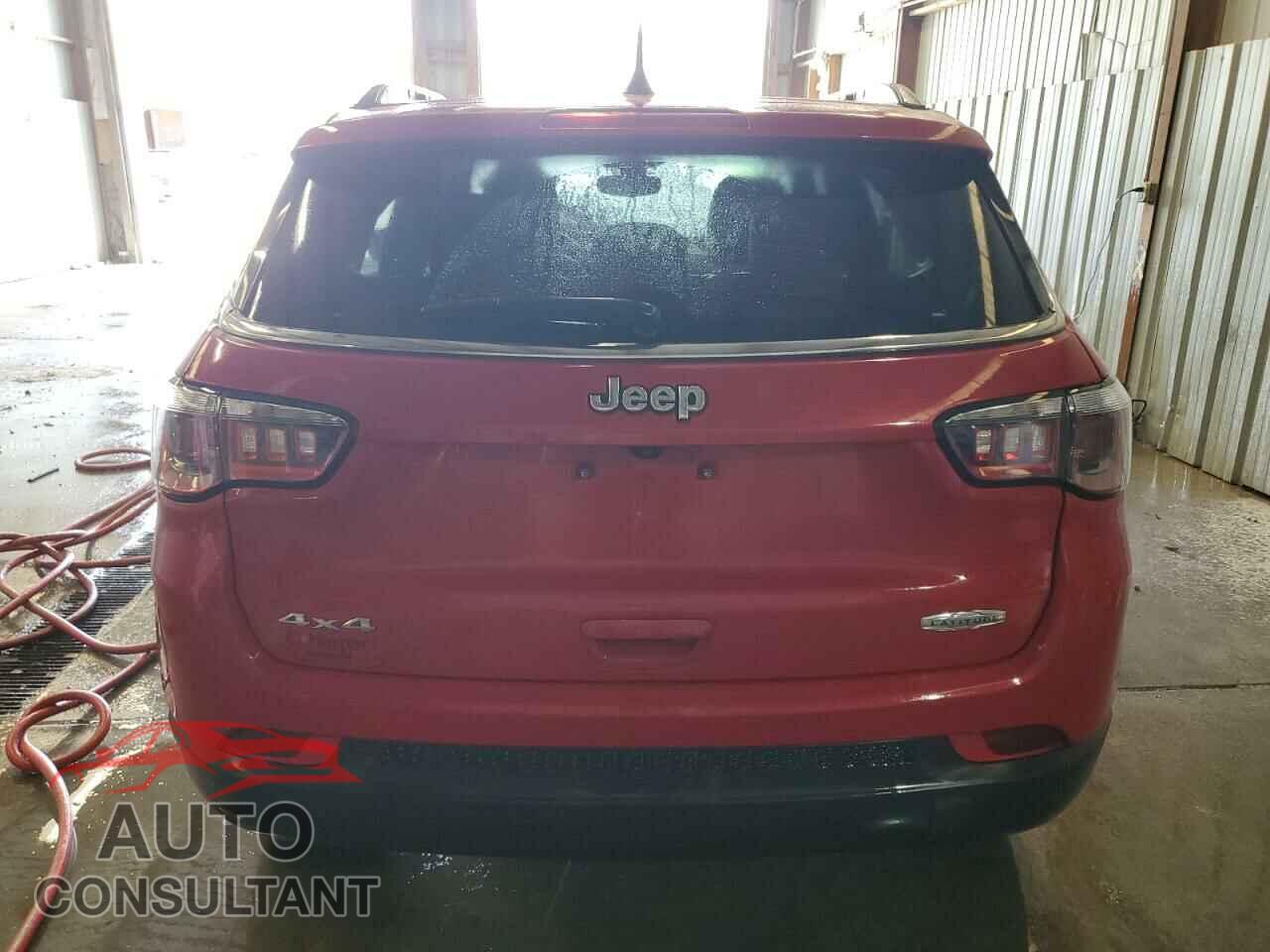 JEEP COMPASS 2021 - 3C4NJDBB6MT530099
