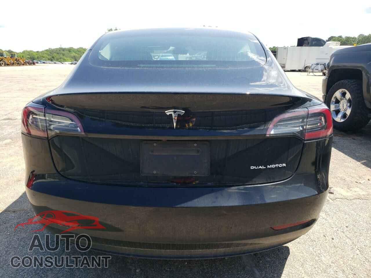 TESLA MODEL 3 2019 - 5YJ3E1EB4KF384691