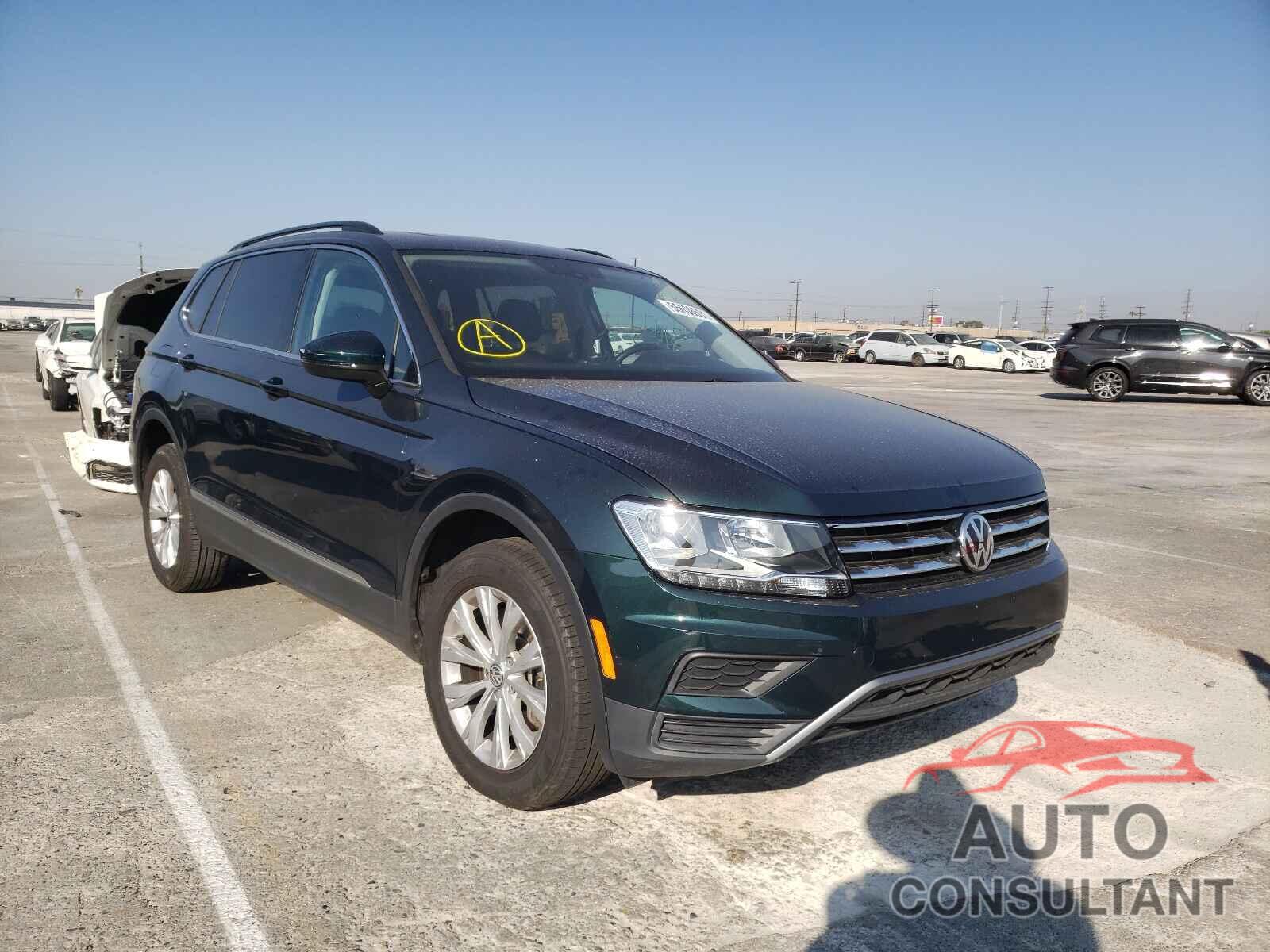 VOLKSWAGEN TIGUAN 2018 - 3VV2B7AX0JM158569