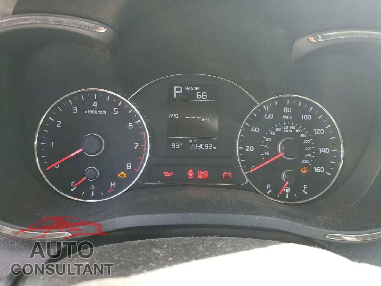 KIA FORTE 2017 - 3KPFK4A75HE033019