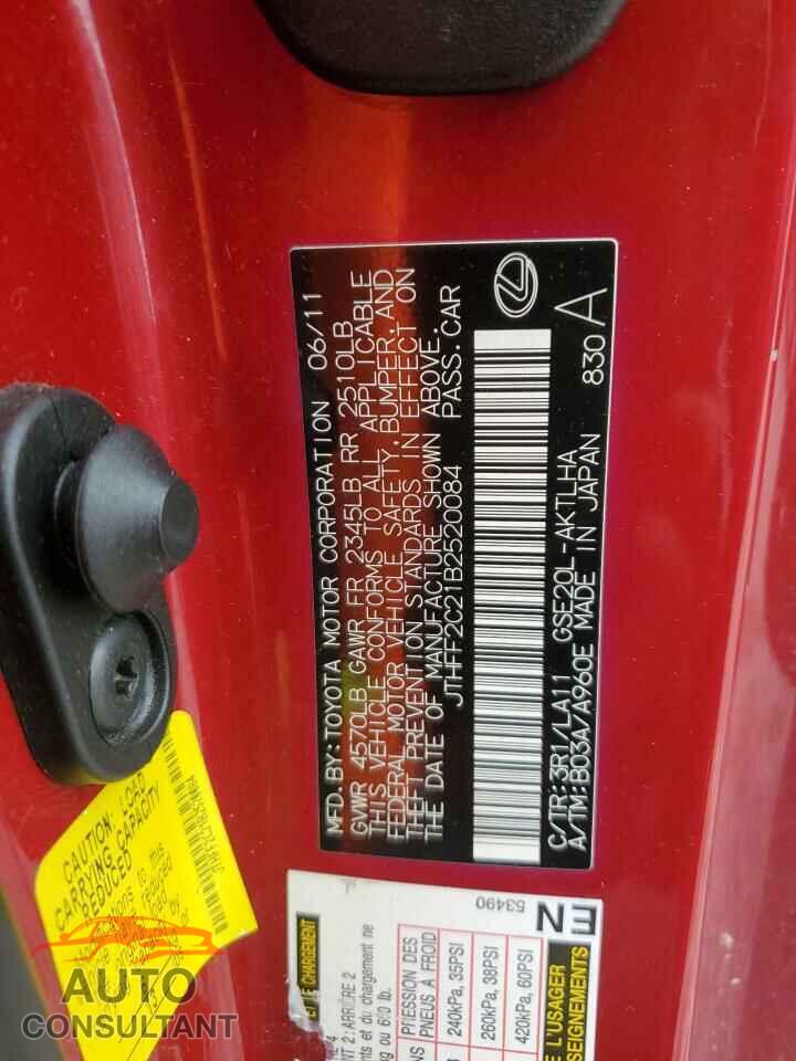 LEXUS IS 2011 - JTHFF2C21B2520084