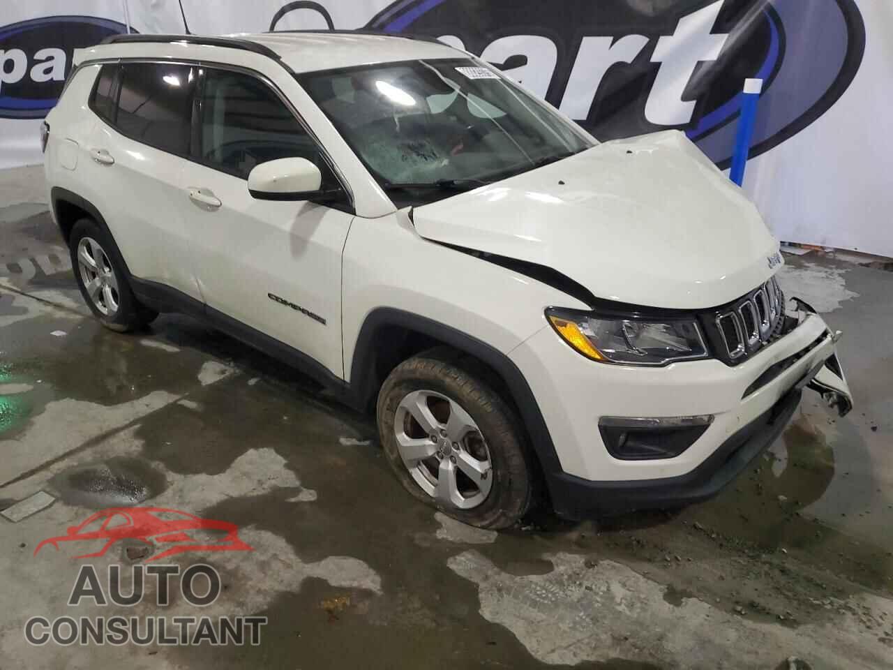 JEEP COMPASS 2018 - 3C4NJDBB4JT418445