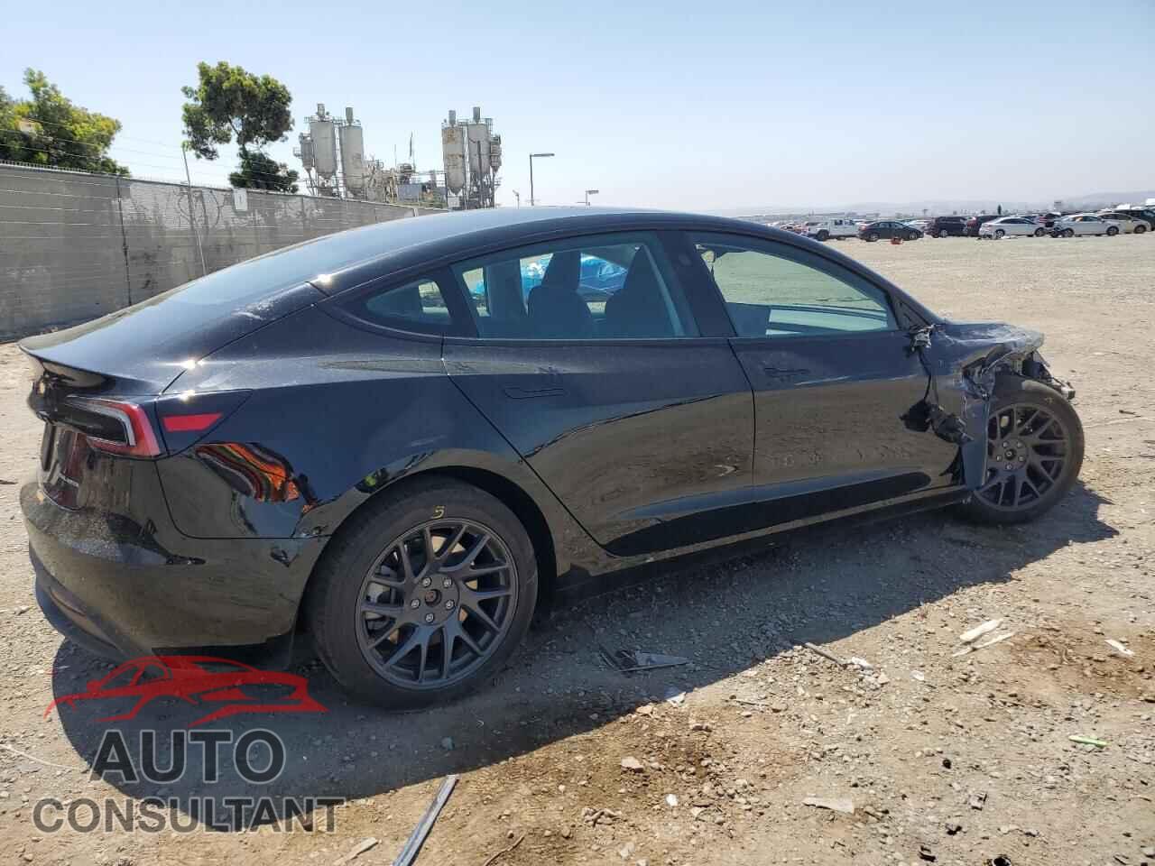 TESLA MODEL 3 2025 - 5YJ3E1EB5SF950342