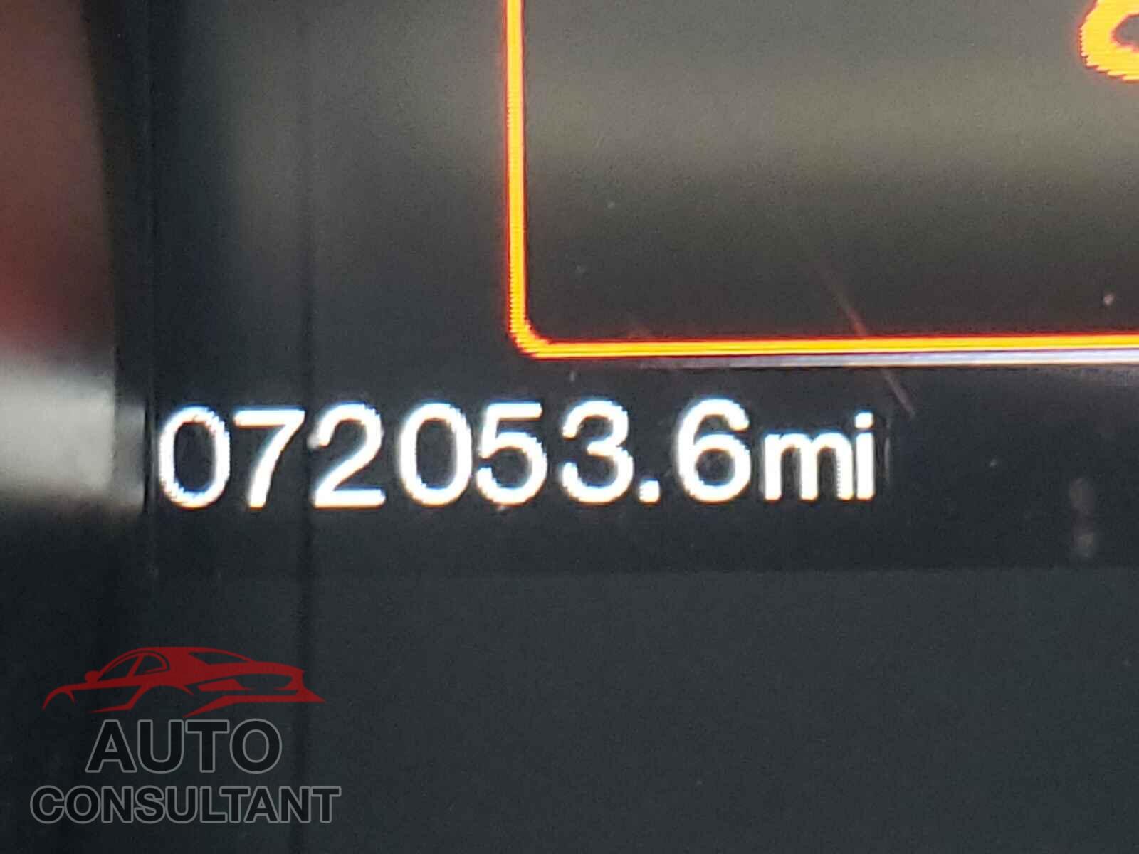 FORD MUSTANG 2017 - 1FATP8UH7H5295710