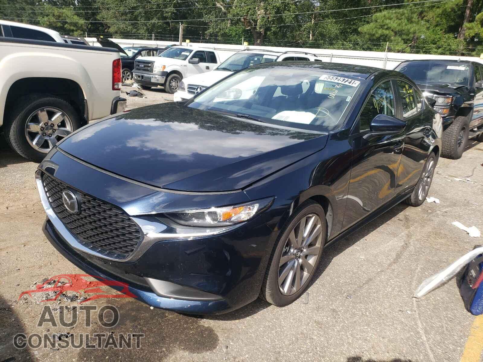 MAZDA 3 2021 - JM1BPABL2M1323807