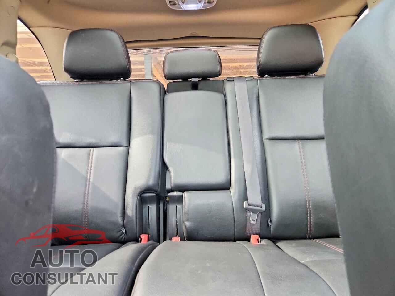 FORD EDGE 2013 - 2FMDK3JC1DBE17505