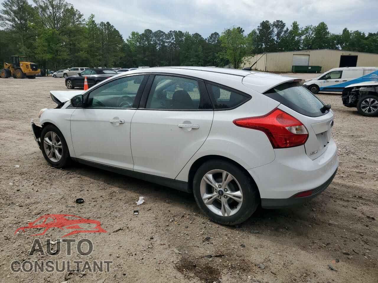 FORD FOCUS 2014 - 1FADP3K25EL255817