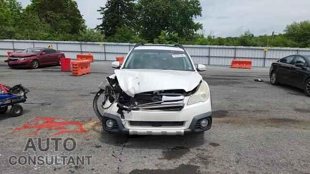 SUBARU OUTBACK 2014 - 4S4BRBLC8E3270028